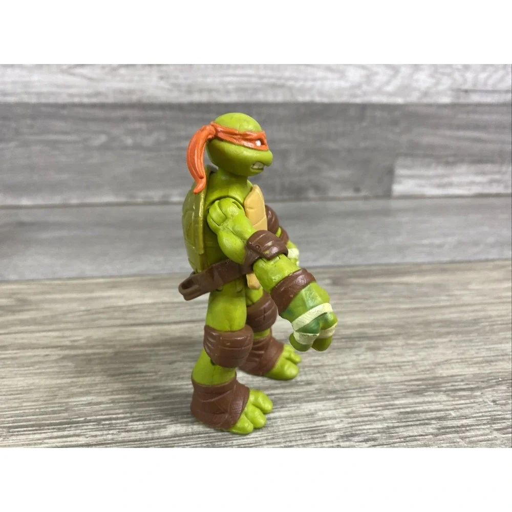 Teenage Mutant Ninja Turtles Michelangelo TMNT 4.5